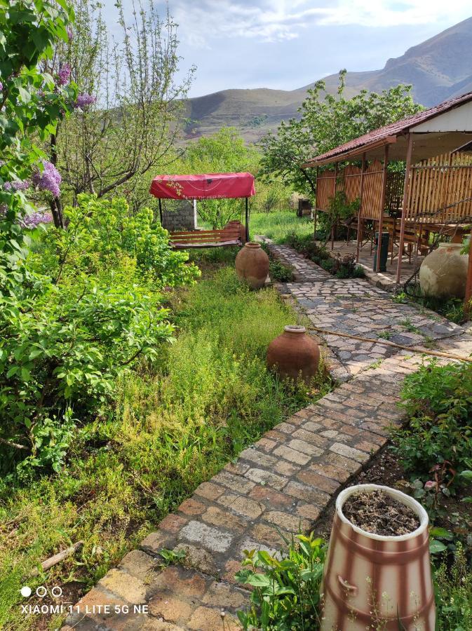 Gayane & Khikar B&B Chʼiva Екстериор снимка